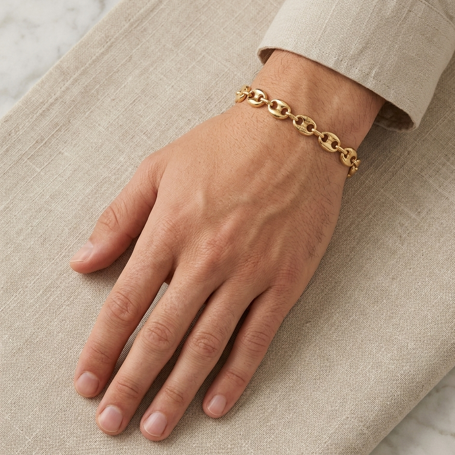 Bracelet Blends Traditional