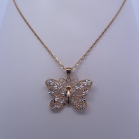 18K Yellow Gold Butterfly Pendant Necklace – A Delicate Symbol of Transformation