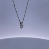 18K White Gold Necklace with 0.30ct Diamonds – Minimalist Luxe