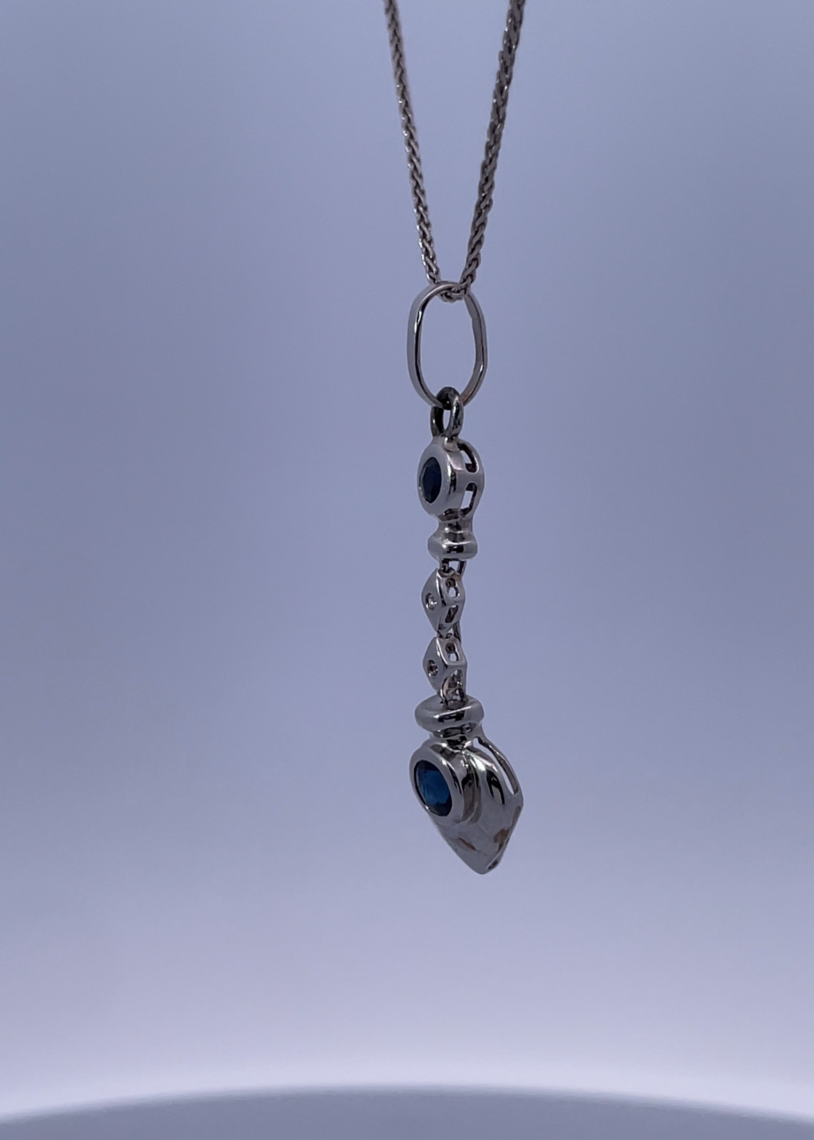 14K White Gold Necklace with 0.70ct Sapphire and 0.10ct Diamonds – Timeless Elegance