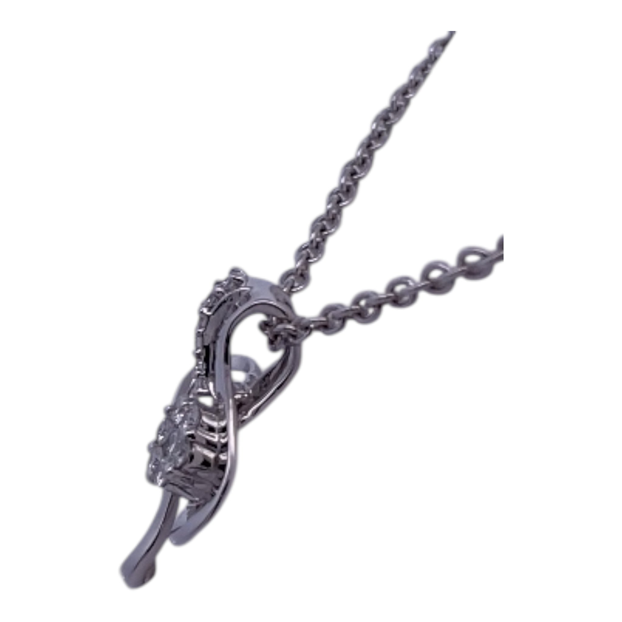 Whispers of Elegance-18K Gold and Diamond Pendant Necklace