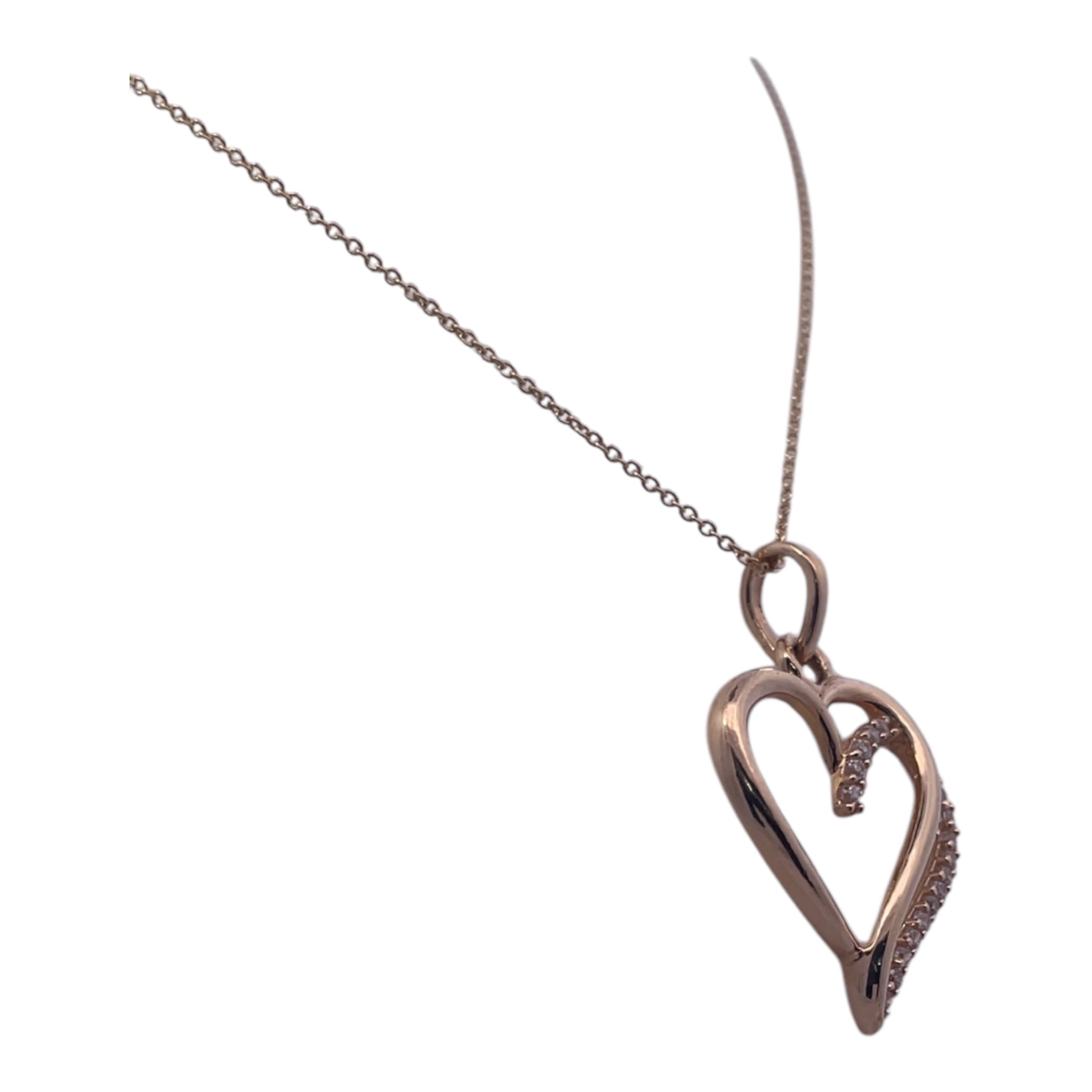 18K Yellow Gold Heart Pendant Necklace – The Perfect Symbol of Love