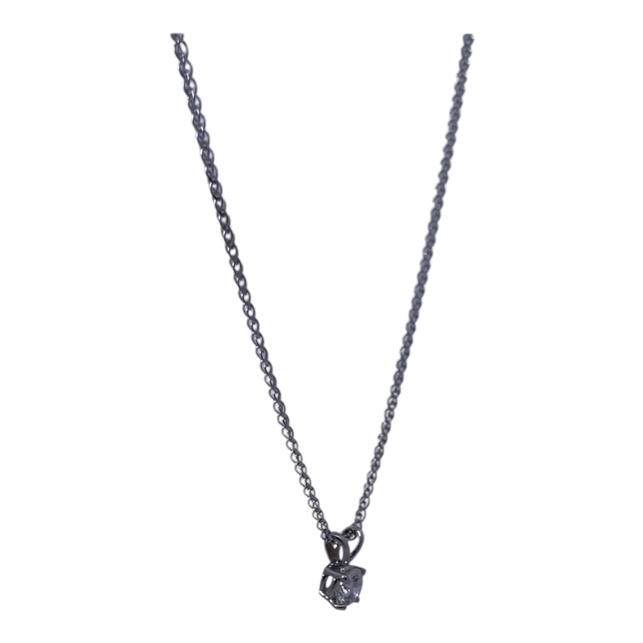 18K White Gold Necklace with 0.30ct Diamonds – Minimalist Luxe