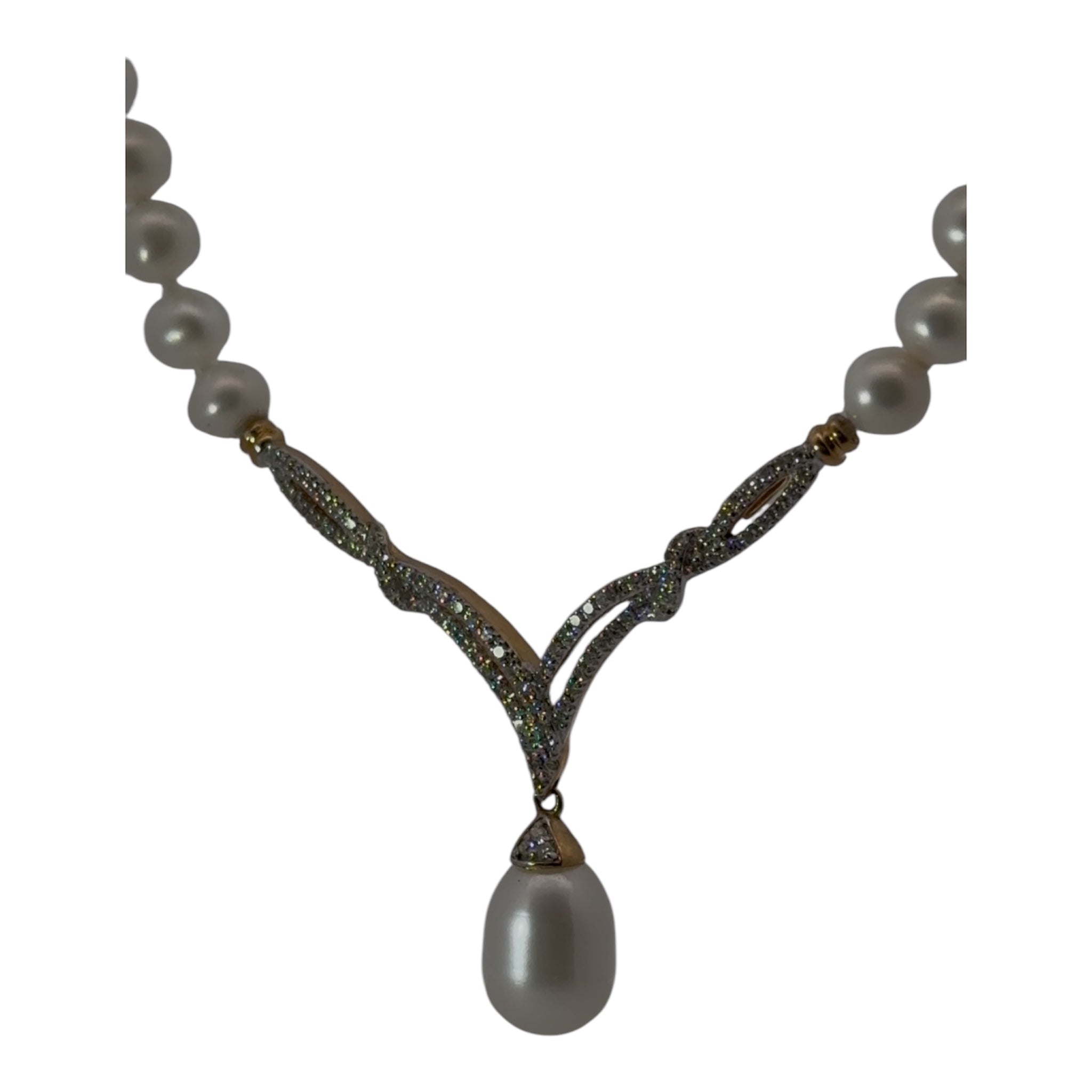 The Golden Pearl Harmony Necklace