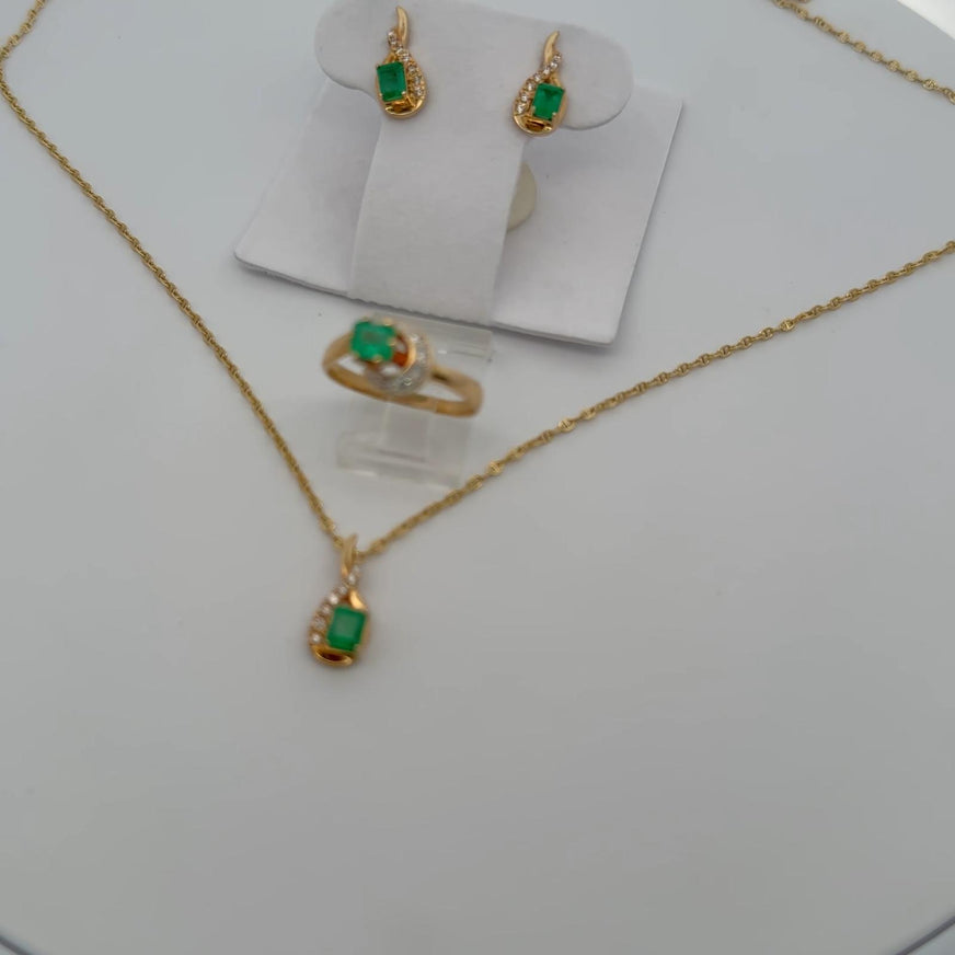 Emerald Luxe Set 18K — Necklace, Earrings & Ring