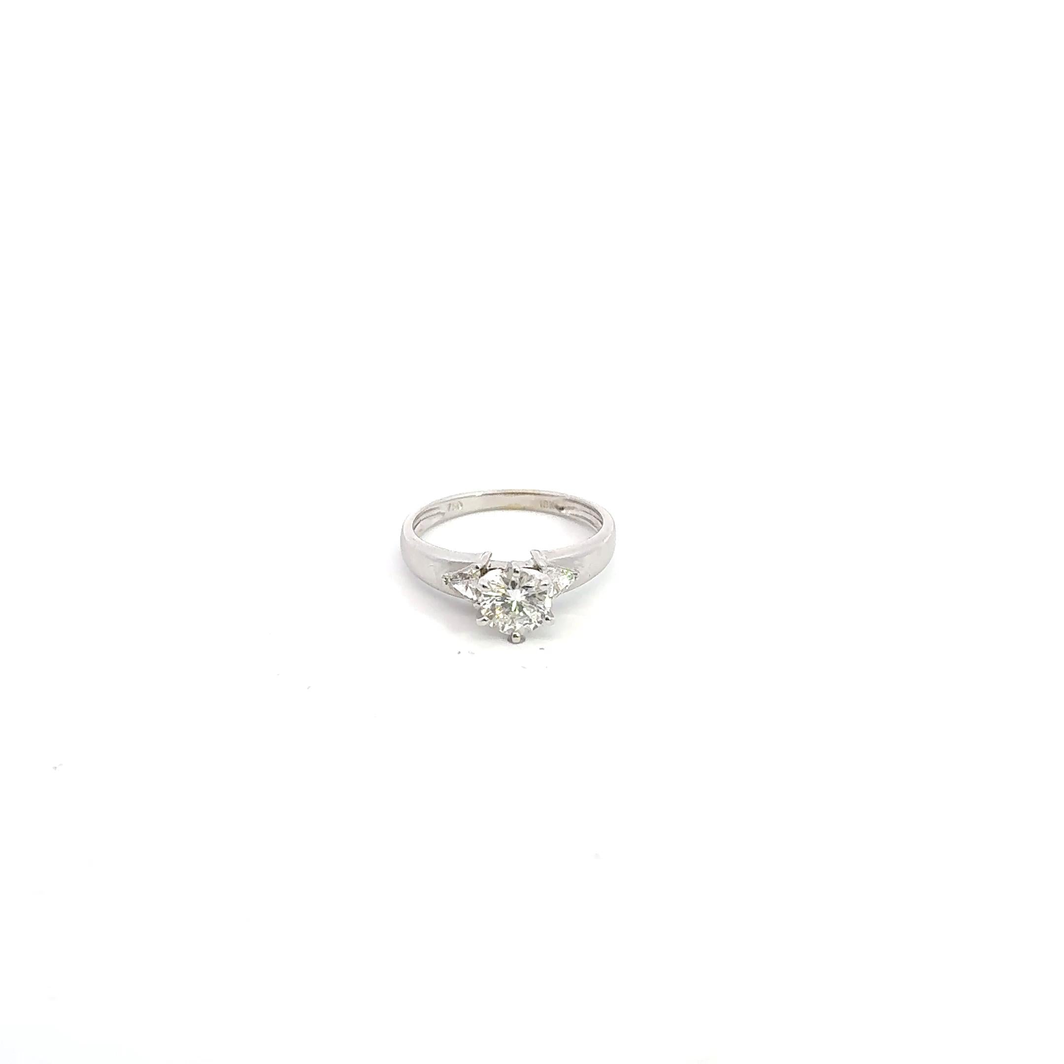Aurora 18K Gold Diamond Ring