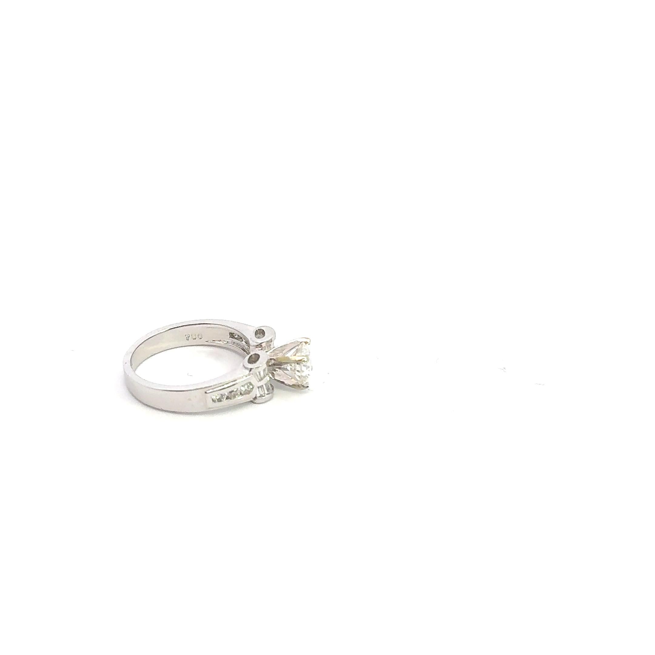 Celeste 18K Gold Diamond Ring