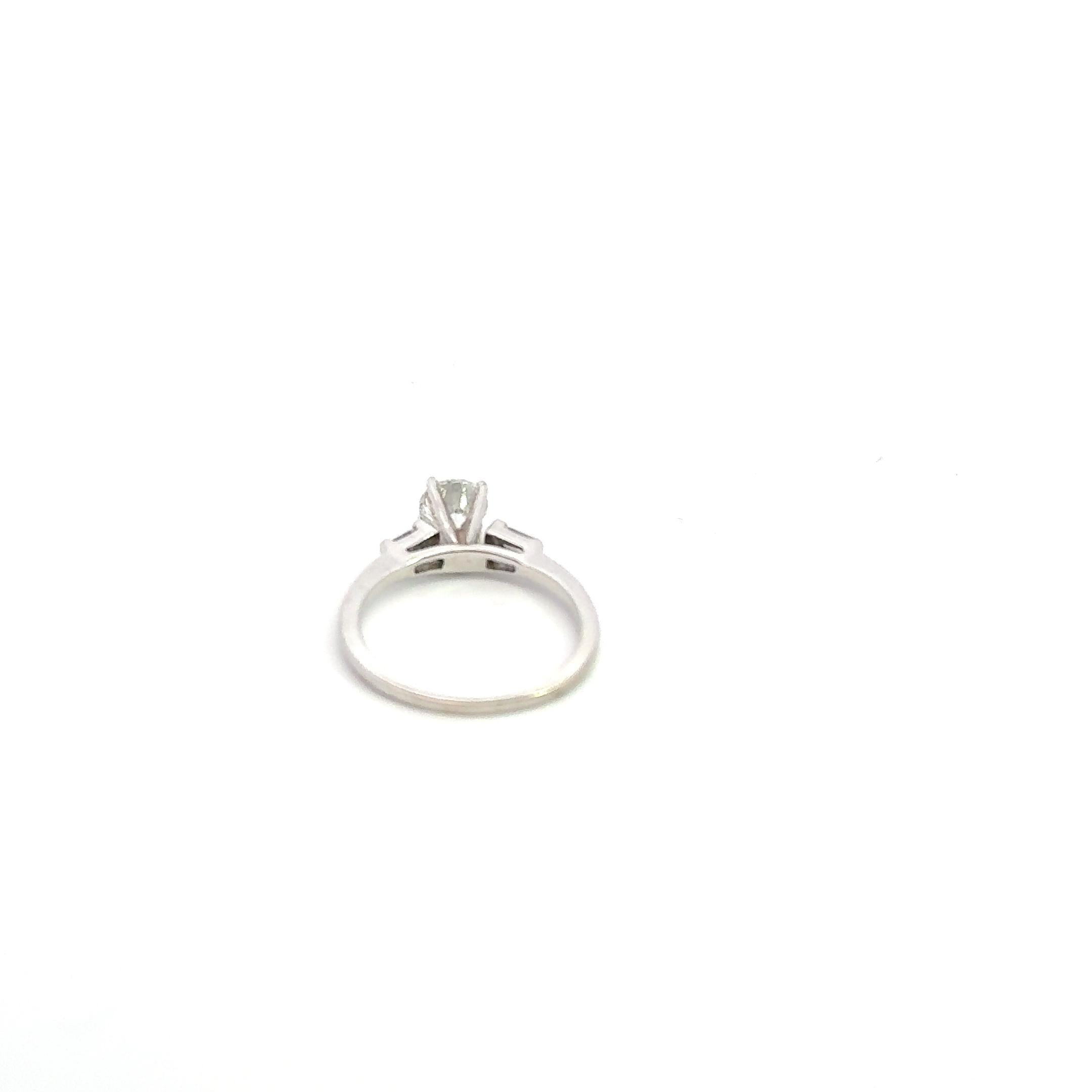 Serenity 14K Gold Diamond Ring