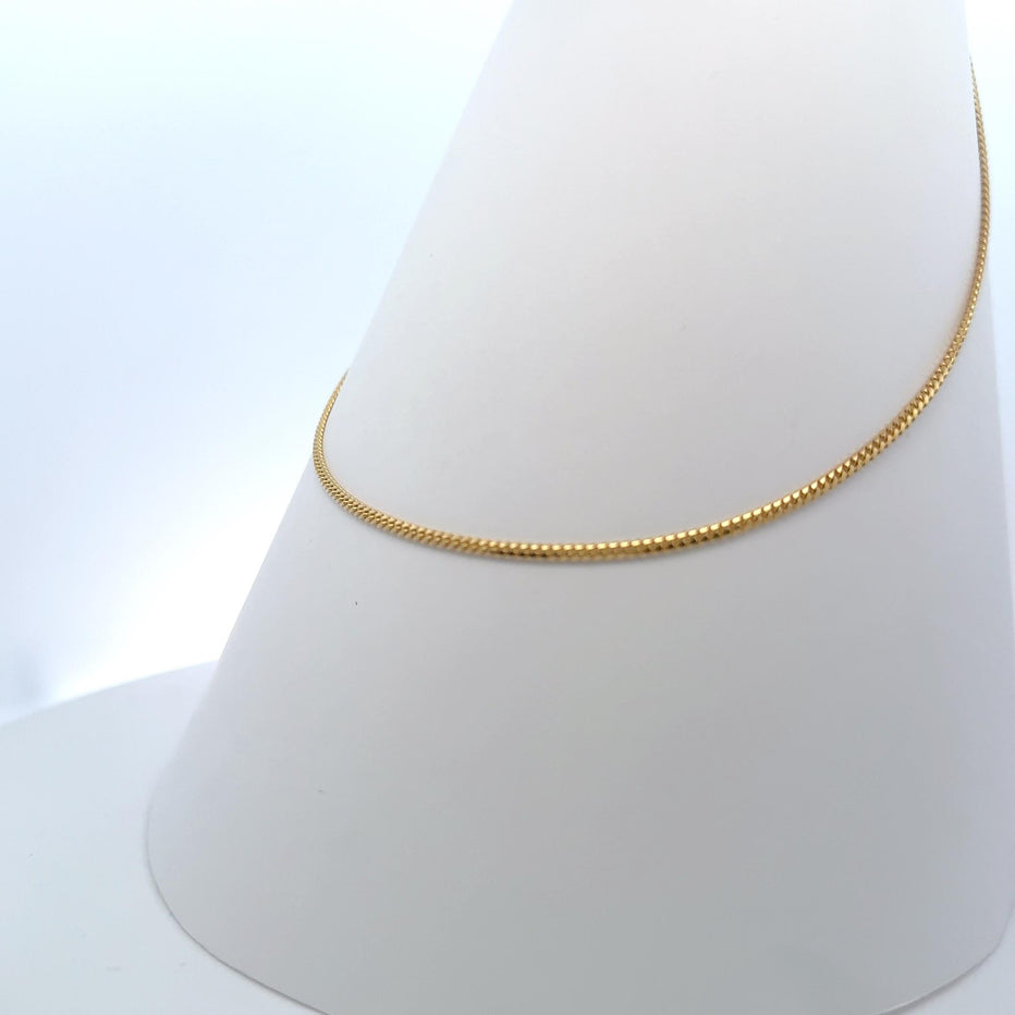 Elegance  18K Gold Chain Necklace