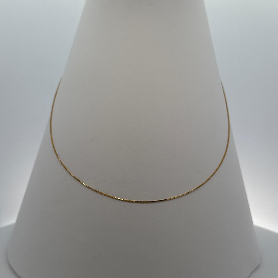 Minimal Glow 18K Gold Chain Necklace