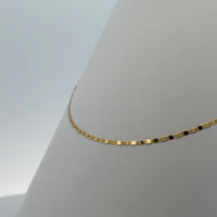Luminous Oval 18K Gold Chain Necklace