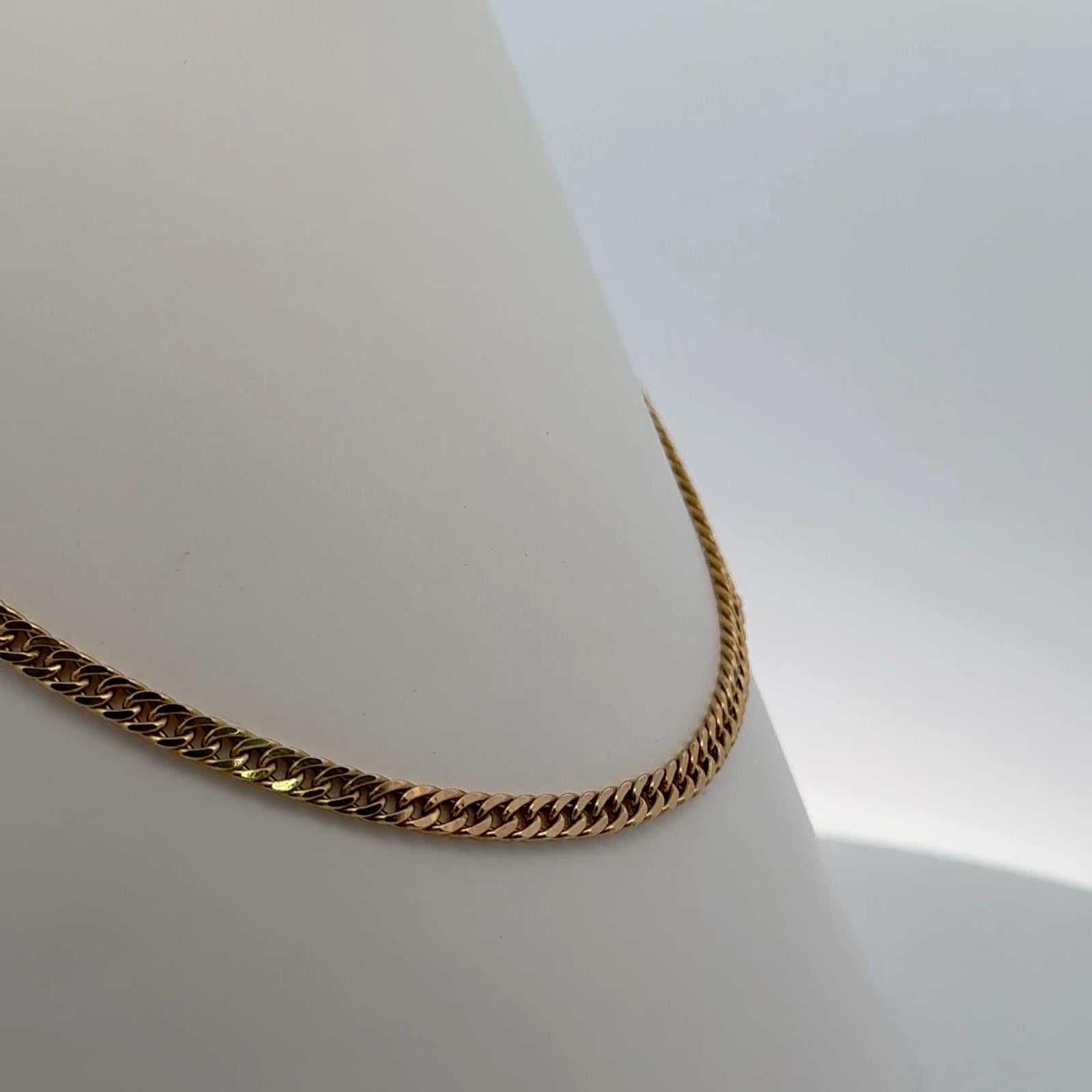 Curb Elegance 18K Gold Chain Necklace