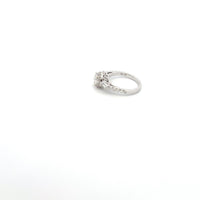 Brilliant Halo 18kt White Gold Ring with Large Center Diamond